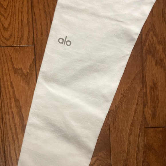 ALO HIGH WAISTLINE LEGGINGS - Picture 6 of 12